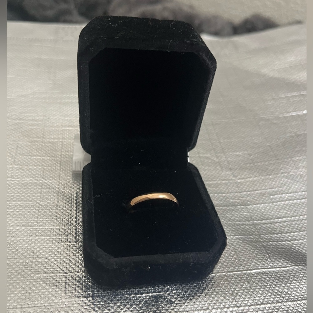 Solid 10k Rose Gold Band